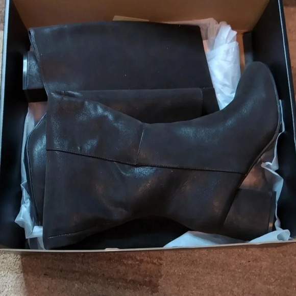 Eloquii Laurah Tall Knee High Block Heel Black Boots - Picture 10 of 10